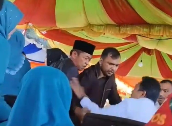 Videonya Viral Ternyata Ini Penyebab Bupati Dan Wabup Rohil Ingin Baku