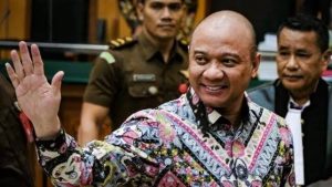 Teddy Minahasa Terlihat Senyum Usai Dituntut Mati di PN Jakbar