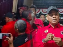 Puluhan Kader Segel Kantor PDI Perjuangan Dumai, Protes Pembekuan Nama oleh DPD Provinsi Riau